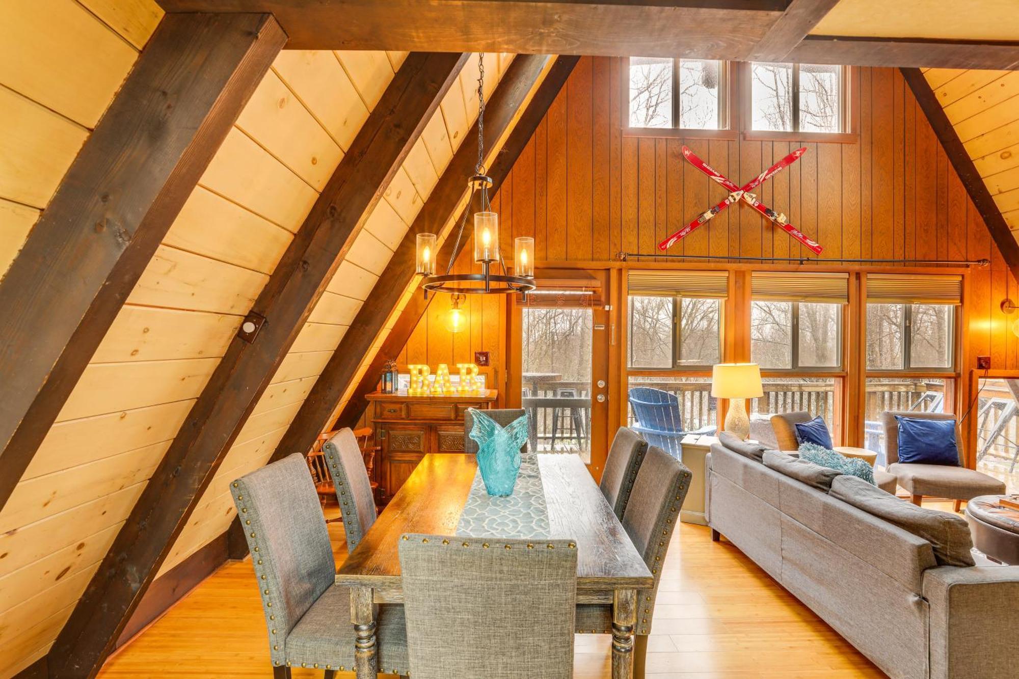 A-Frame Cabin With Hot Tub 1 Mi To Beech Mountain! Zewnętrze zdjęcie